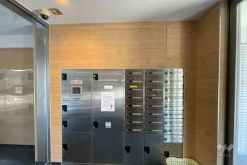 宅配ボックスと共用ポスト