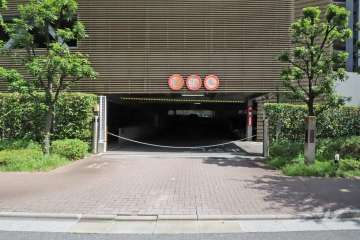 敷地内駐車場（屋内平面式）