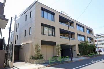 敷地北東側の前面道路　