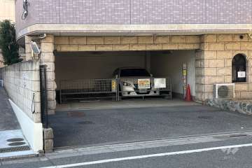 敷地内駐車場（屋内平面式）