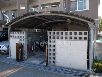 駐輪場、バイク置場