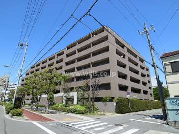 プリンスハイツ鳴尾北の外観(南西側から)