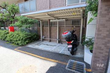 バイク置場
