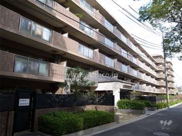 ライオンズマンション西宮門戸の外観（南西側から）
