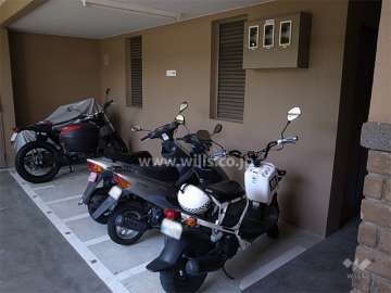 バイク置き場