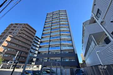 グローリオ武蔵関の外観（南西側から）