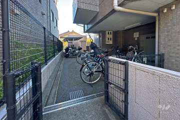 駐輪場・バイク置場