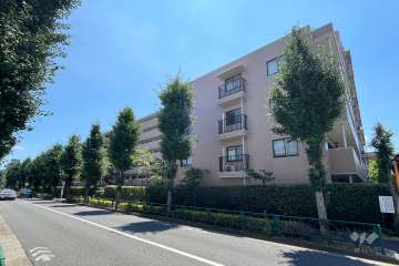 ファミールシティ武蔵関3番館の外観（北西側から）