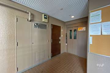 エントランスホール