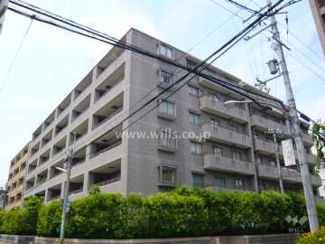 パーク・ハイム甲子園口二見町の外観（南東側から）