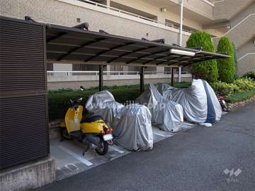 バイク置き場