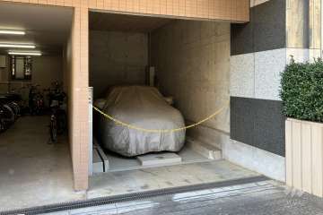 敷地内駐車場（屋内機械式）
