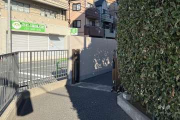 駐輪場の出入り口