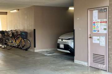 敷地内駐車場（屋内平面式）
