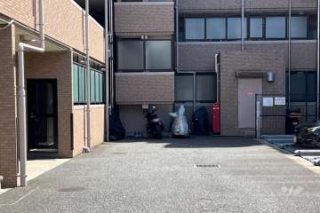 バイク置場