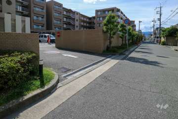 駐車場の出入口