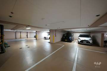 敷地内駐車場（屋内平面式）