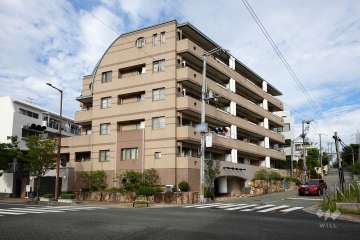 レジオン夙川名次町の外観（西側から）