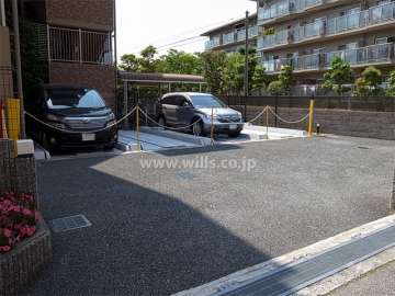 敷地内駐車場