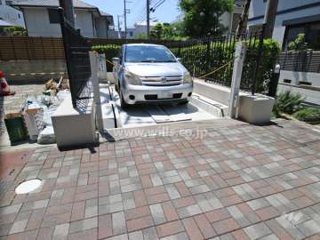 敷地内駐車場（屋外機械式）