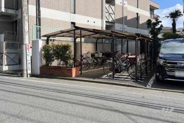 駐輪場　