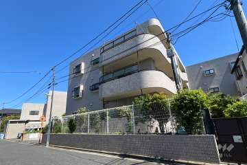 ベウラ大泉学園の外観（南西側から）