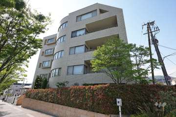 ネバーランド芦屋親王塚の外観（南側から）