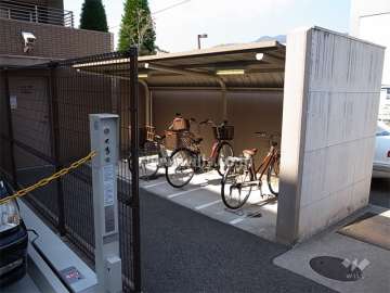 駐輪場（バイク置き場）