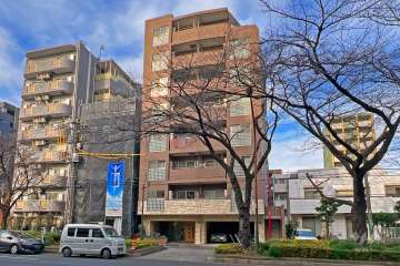 ランドステージ練馬の外観（南東側から）