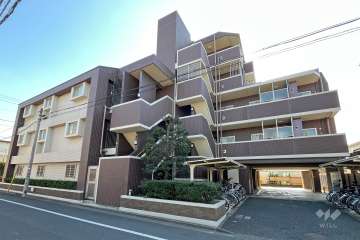 レーベンリヴァーレ中村橋エターリアの外観（北西側から）