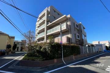 エクセレント光が丘の外観（南東側から）