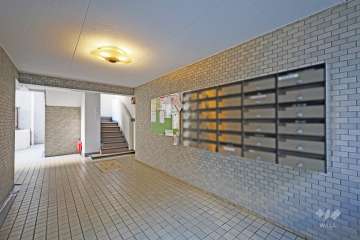 エントランスホール