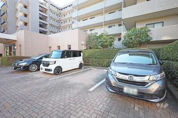 敷地内駐車場（屋外平面式）