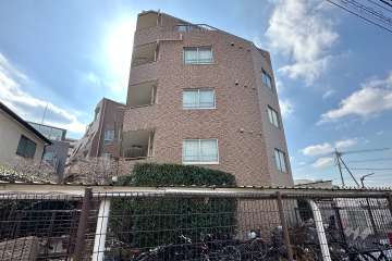 グランシティ武蔵関の外観（北側から）