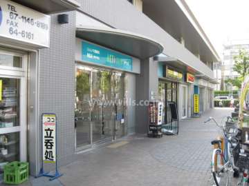 阪急西宮北口駅直結、徒歩2分