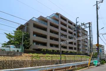 ジオ西宮仁川ソルコリーナの外観（北西側から）