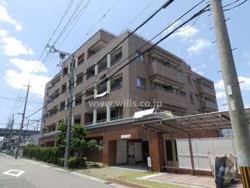 セレッソコート甲東園エルディーナの外観（北東側から）