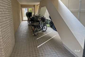 駐輪場・バイク置場