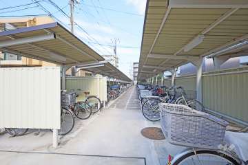 駐輪場（屋根付き）