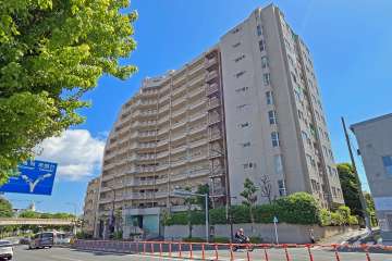 グリーンビレッジ豊玉の外観（南西側から）