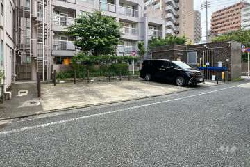 敷地内駐車場（屋外平面式）