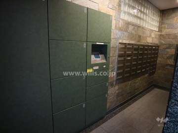 宅配ボックスと共用ポスト