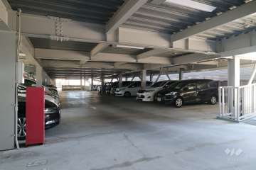 敷地内駐車場（自走式立体）