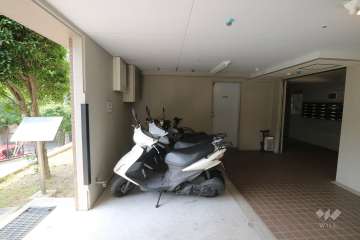 バイク置場
