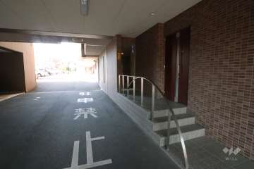 車寄せスペース