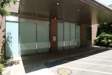 サブエントランス