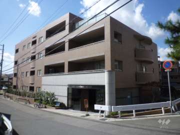 アンビエント西宮仁川アールブリーズの外観（北東側から）