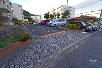 駐車場の出入り口