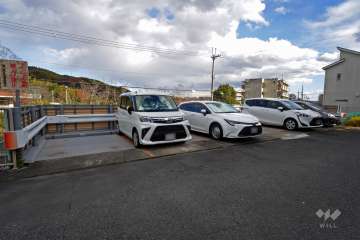 敷地内駐車場（屋外平面式）