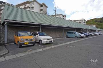 敷地内駐車場（屋外平面式）